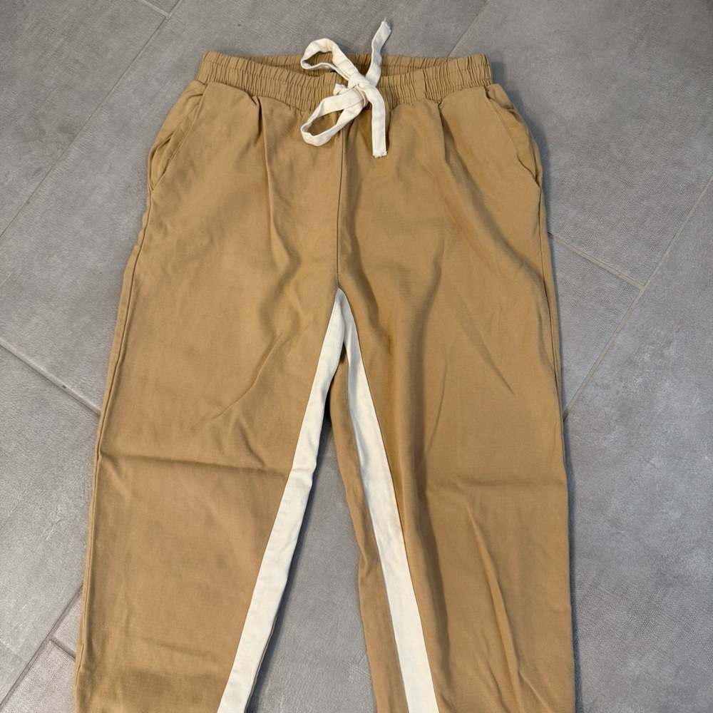 Zara  Jogger Pants with Cream Drawstring